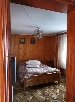 Апартаменты у вуйка івана Яремче-7